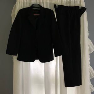 Vangogh boys black 3 piece suit size 12